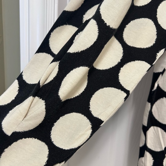 Ann Taylor Factory, long sleeve tshirt, black with white polka dots, size Large. - Picture 5 of 8